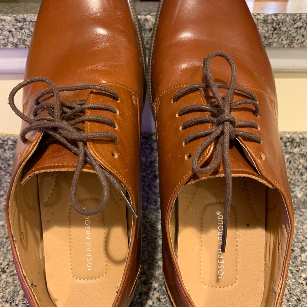 Men’s Dress Shoes-excellent condition. Leather. Tan. Worn twice. Size 10D